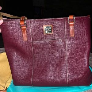 Dooney & Bourke